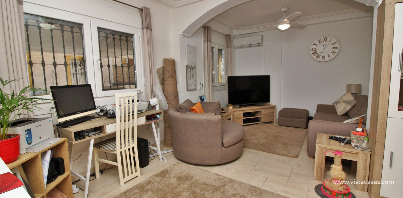 Quad house for sale Pinada Golf II Villamartin lounge 2