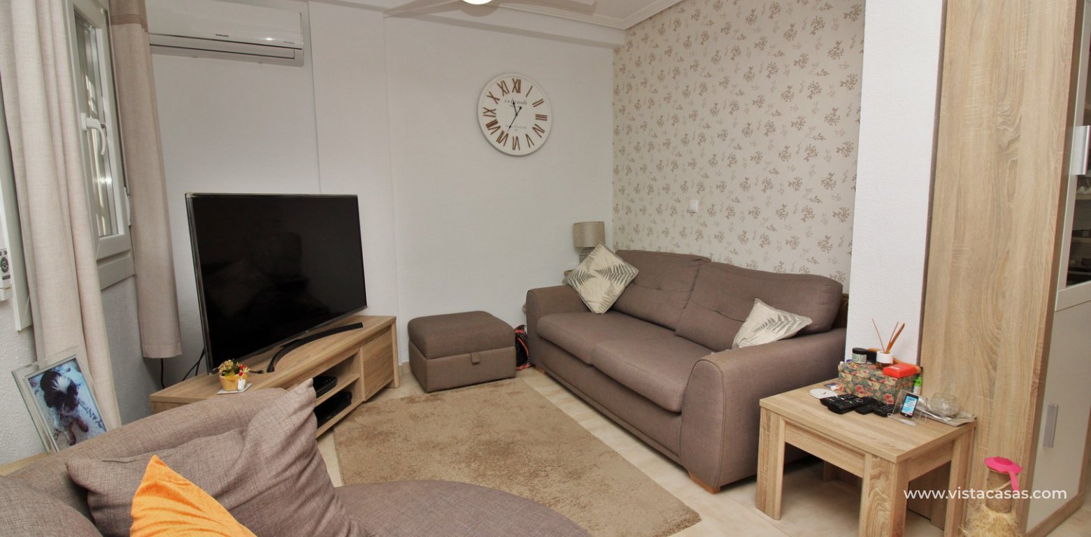 Quad house for sale Pinada Golf II Villamartin lounge 3
