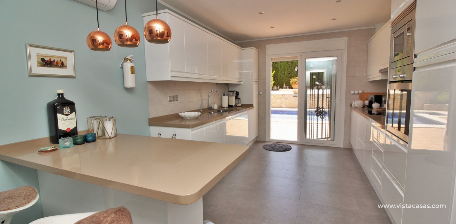 Venta - Chalet - Villamartin