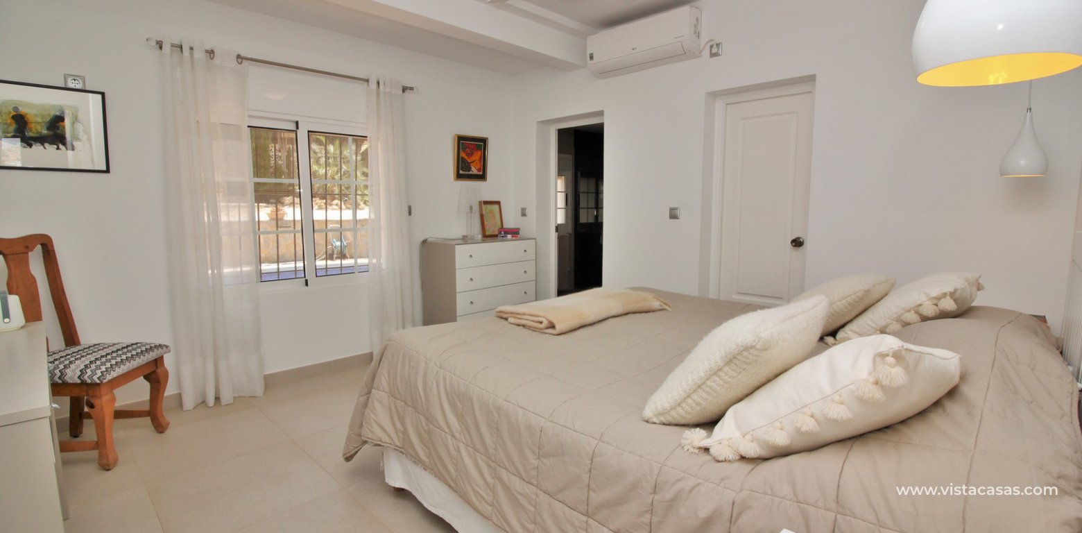 Venta - Chalet - Villamartin