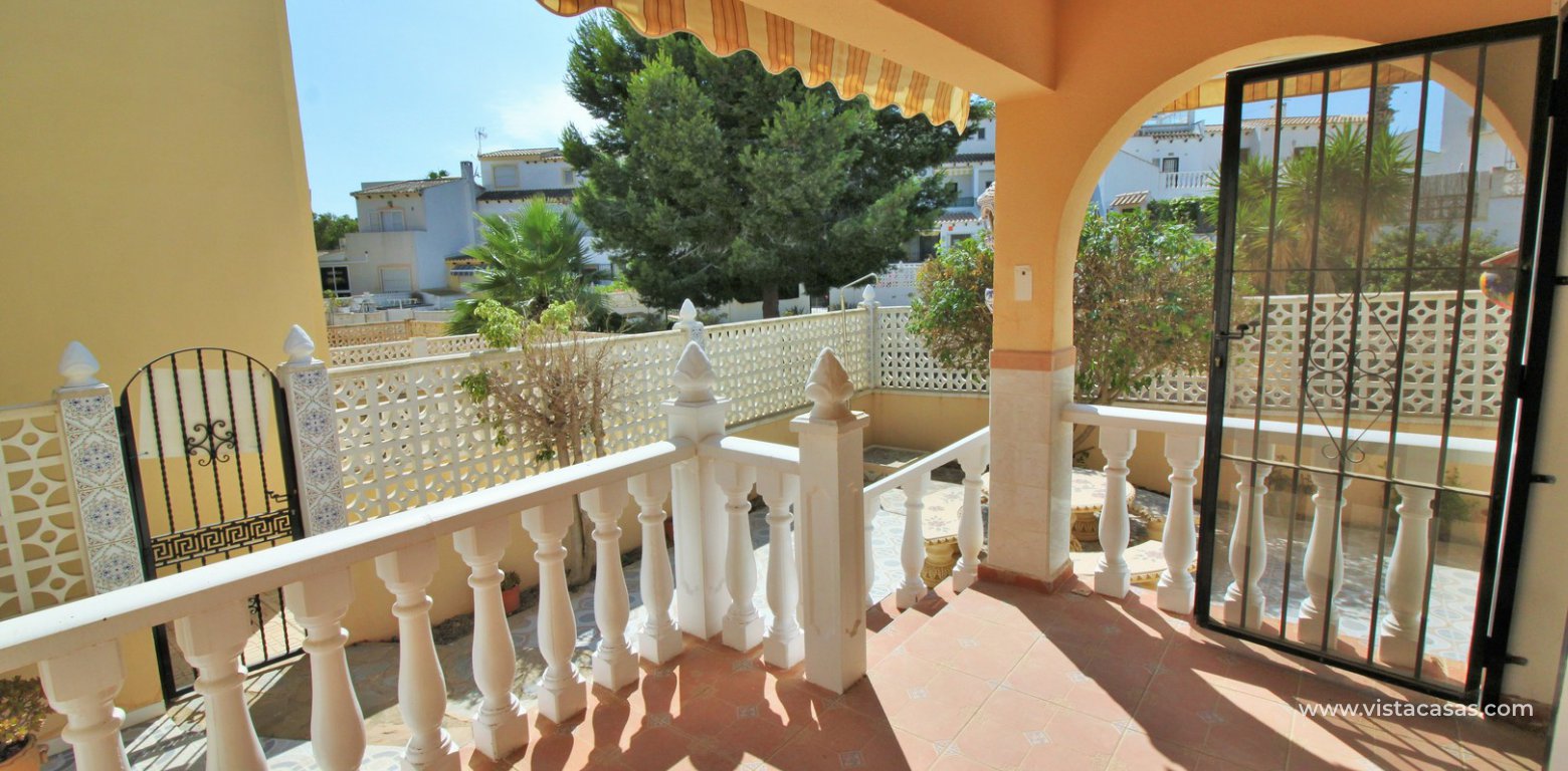 Ground floor apartment for sale Lomas del Golf Villamartin terrace