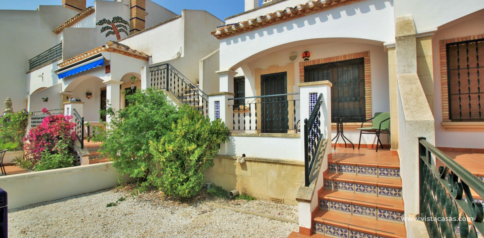 Lola bungalow overlooking the pool for sale R6 Pau 8 Villamartin front