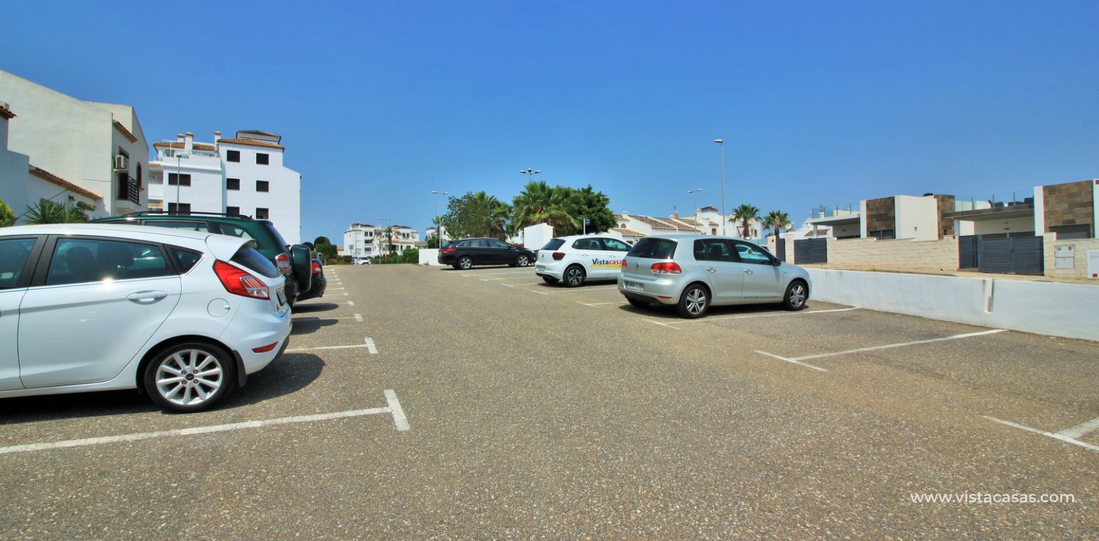 Lola bungalow overlooking the pool for sale R6 Pau 8 Villamartin communal parking