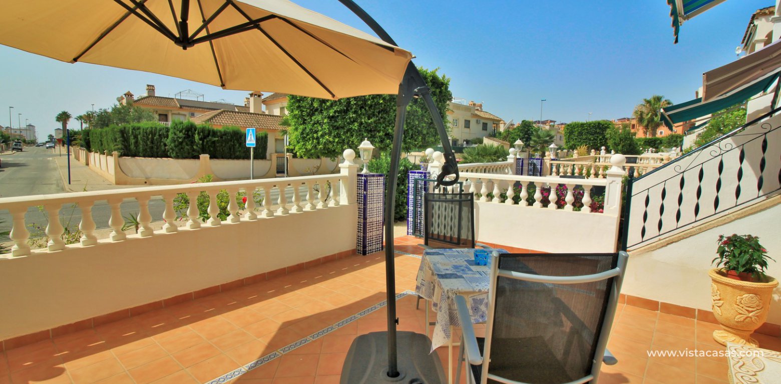 South facing Lola bungalow for sale calle Nabucco Pau 8 Villamartin terrace 2