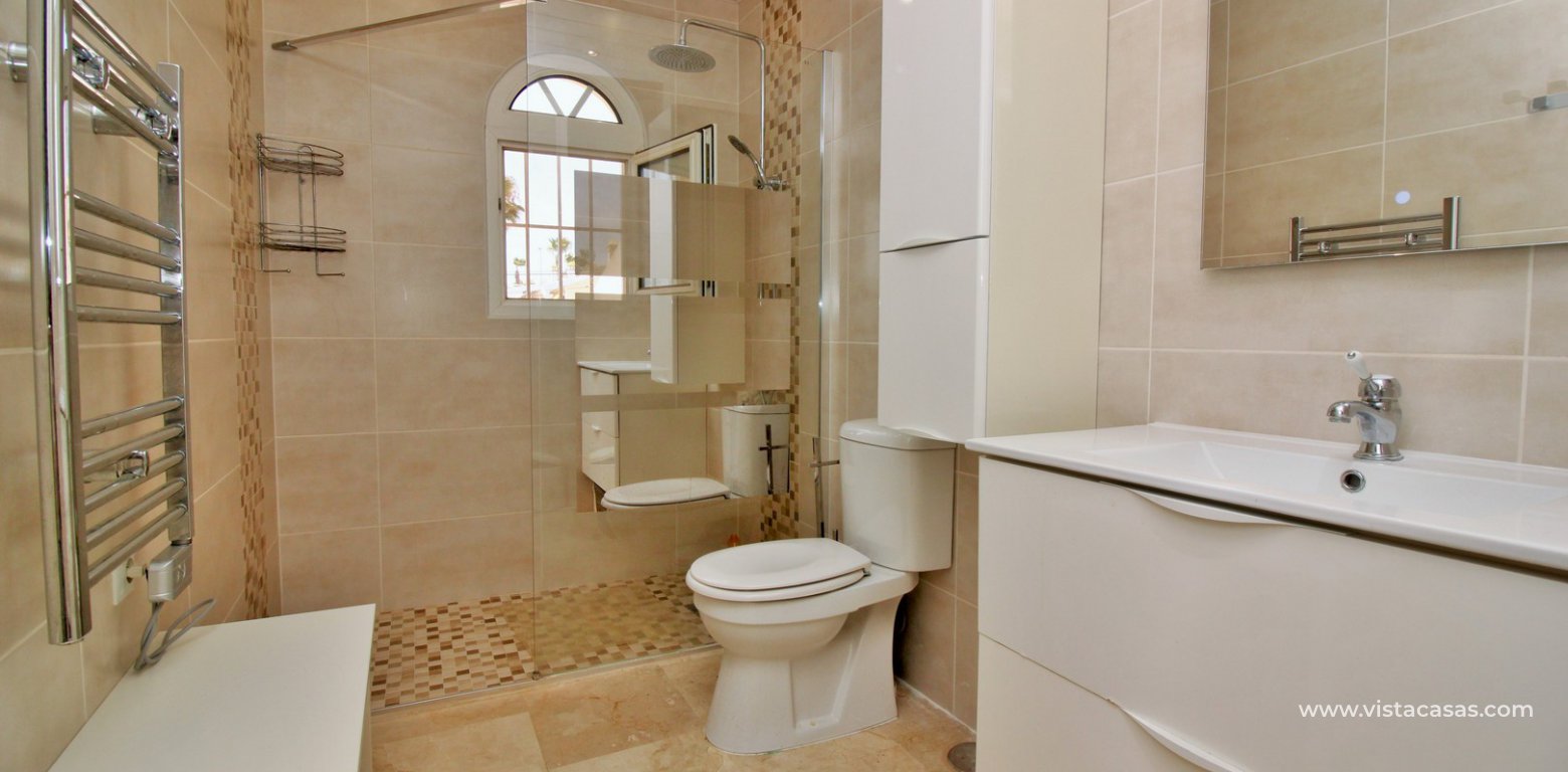 South facing sofia townhouse for sale Valencias Villamartin bathroom