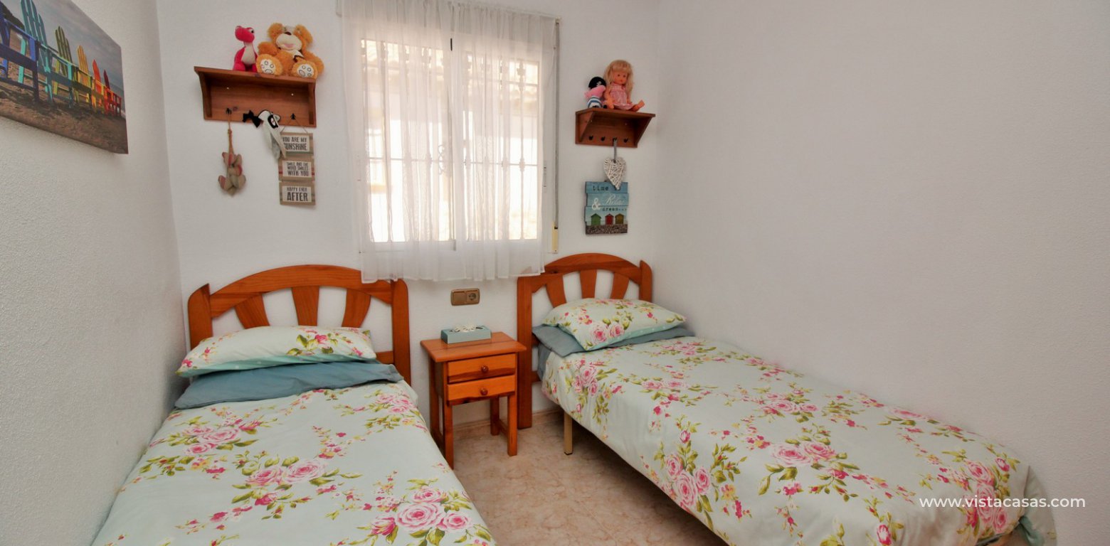 Quad house for sale Pinada Golf 2 Villamartin twin bedroom