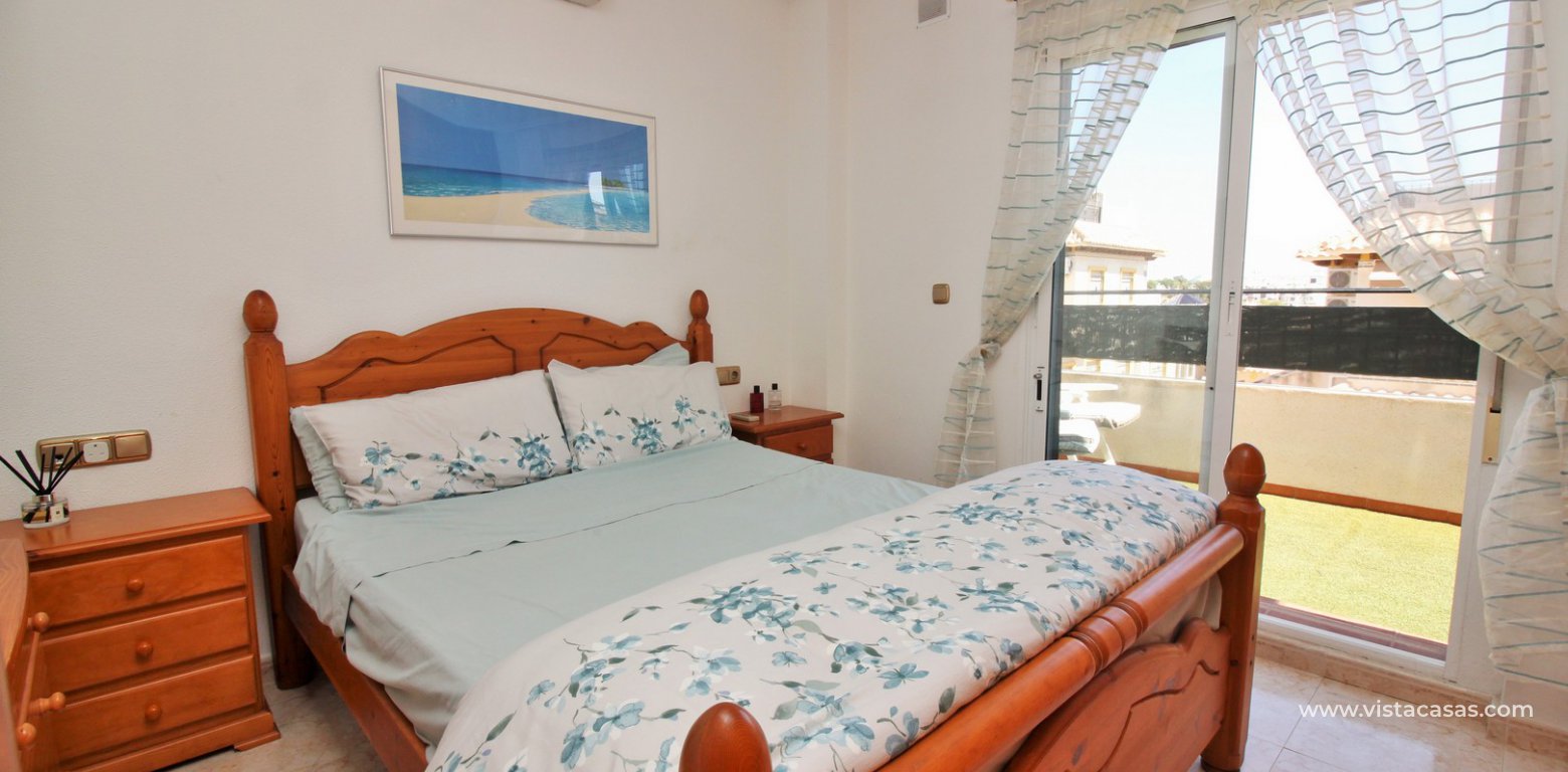 Quad house for sale Pinada Golf 2 Villamartin master bedroom
