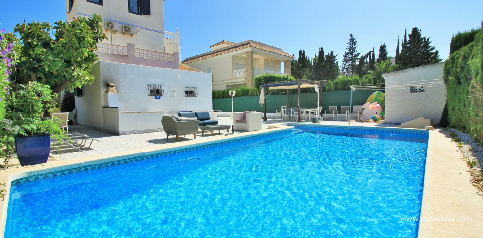 Beachside villa for sale La Zenia