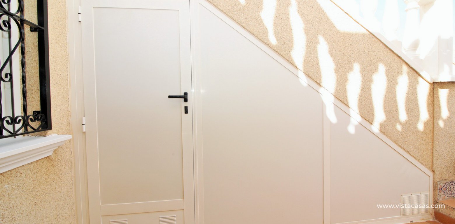 Zodiaco quad for sale in Villamartin storage room