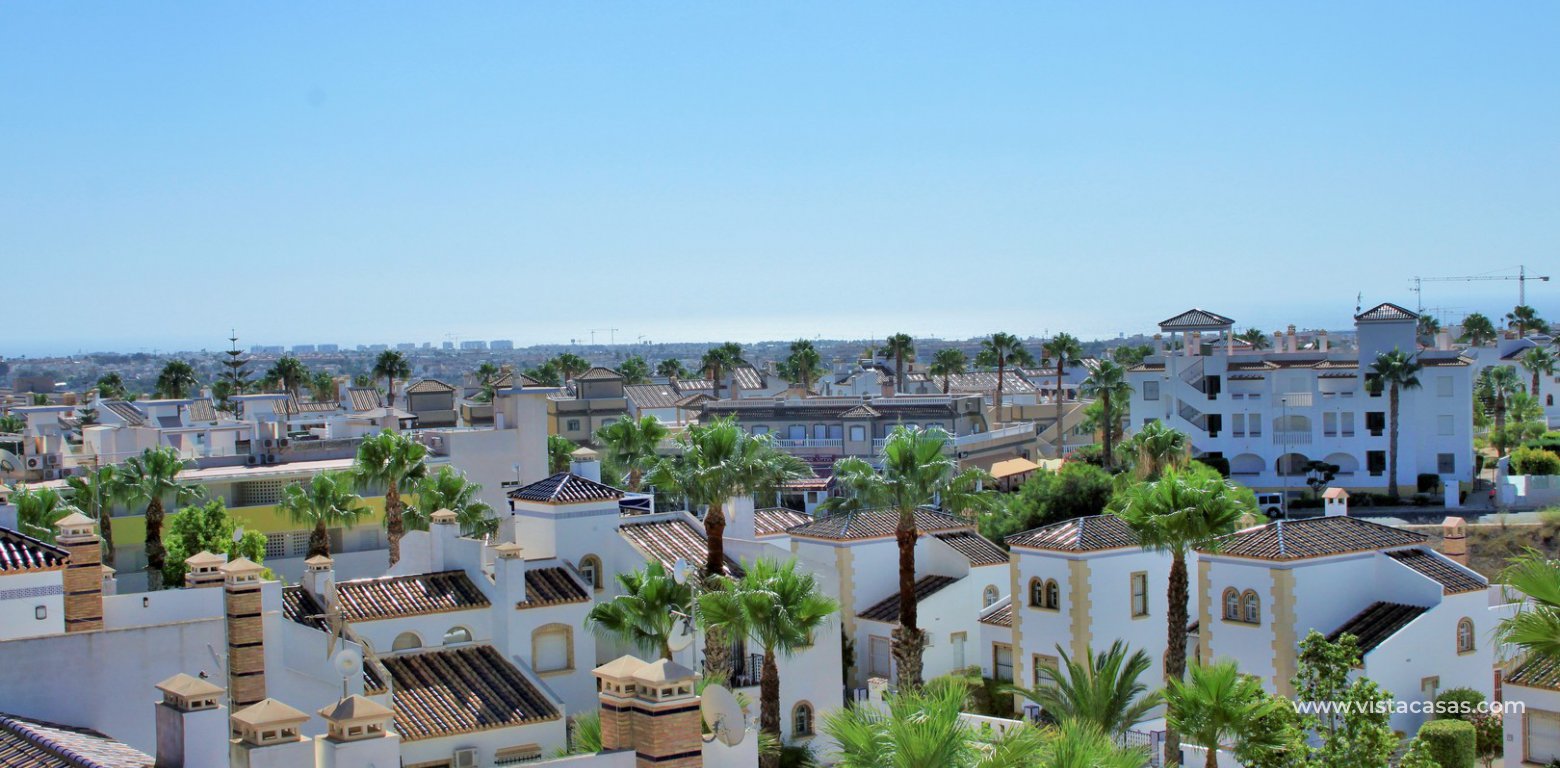 Penthouse corner apartment for sale in Las Violetas Villamartin sea view
