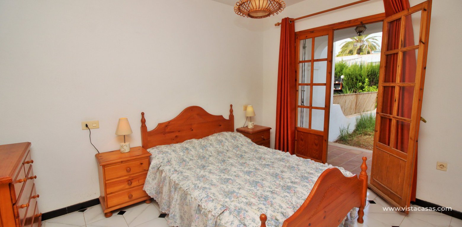 Lola bungalow for sale Verdemar II Villamartin master bedroom