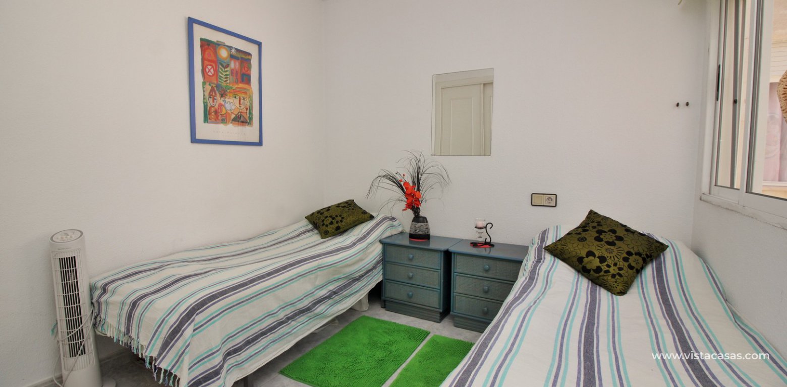 Top floor apartment for sale Al-Andalus I La Florida twin bedroom