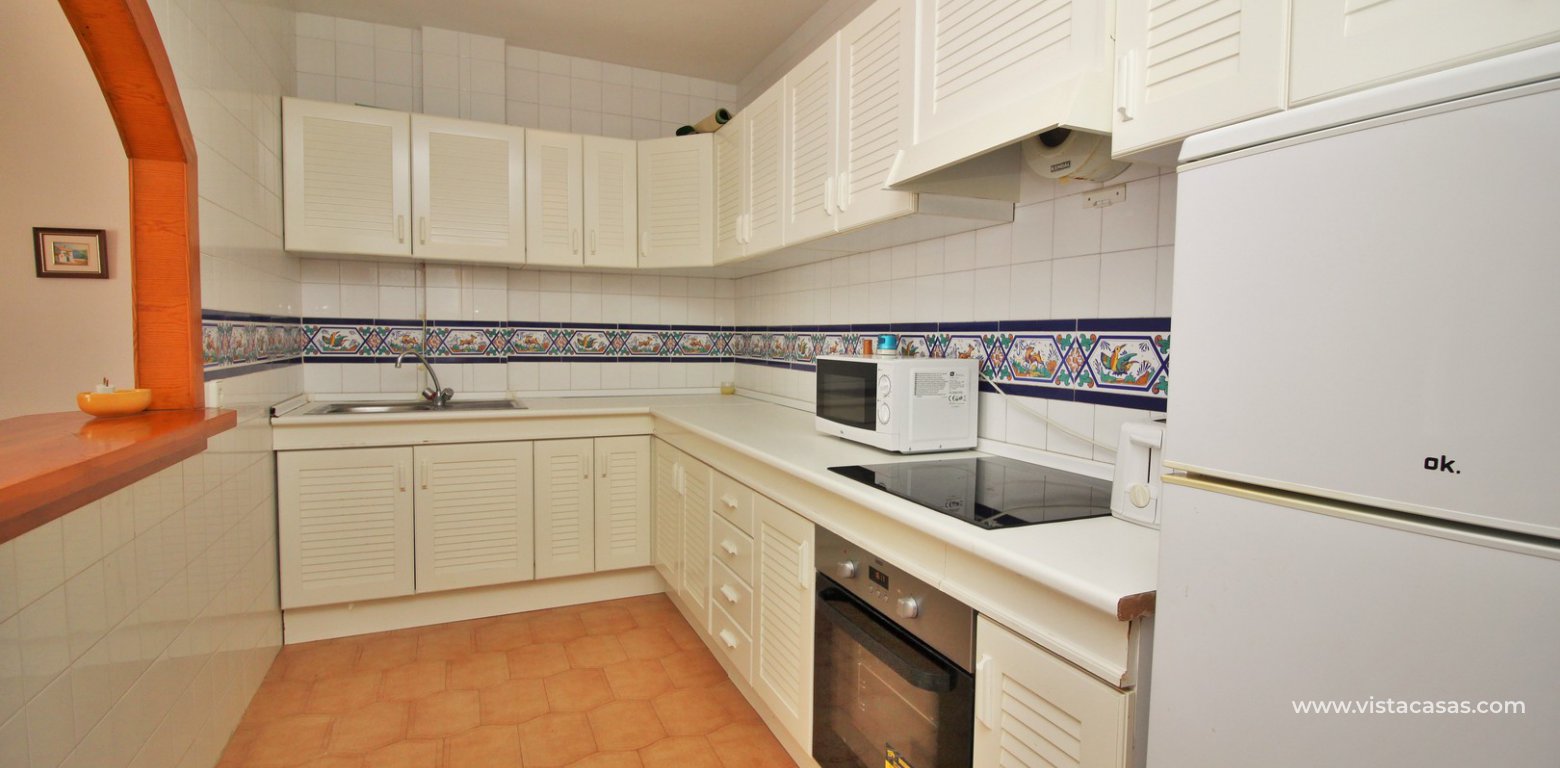 Apartment for sale in the Villamartin Plaza kitchen