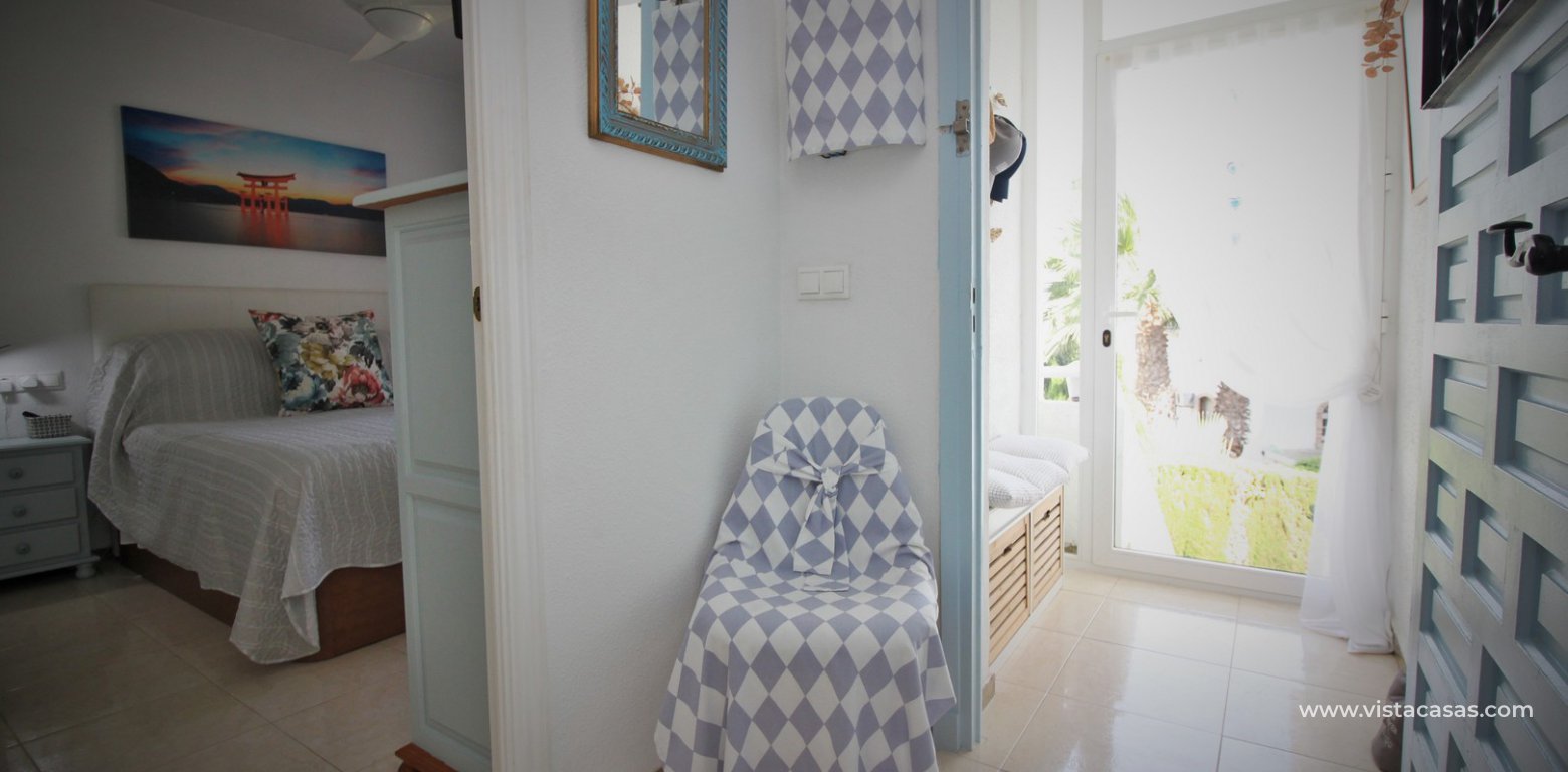 Apartment for sale in Las Brisas 1 Villamartin golf hallway 4