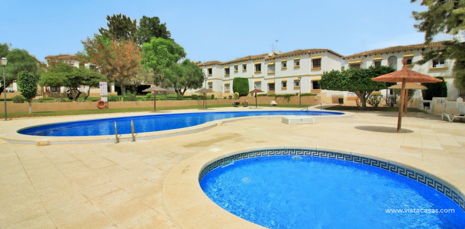 South facing ground floor apartment for sale El Mirador del Mediterraneo Villamartin swimming pool