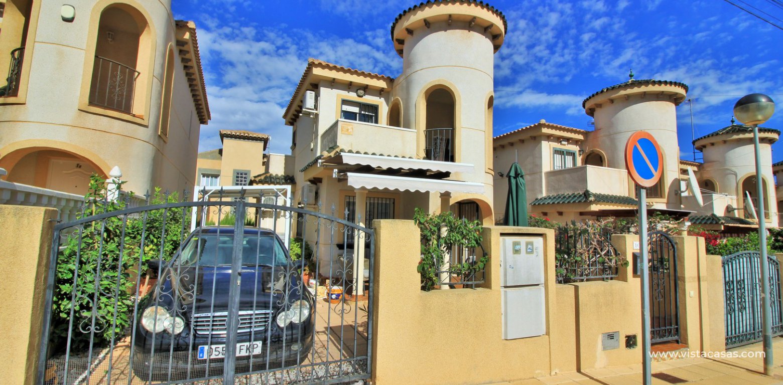 Detached villa for sale Villamartin exterior 1