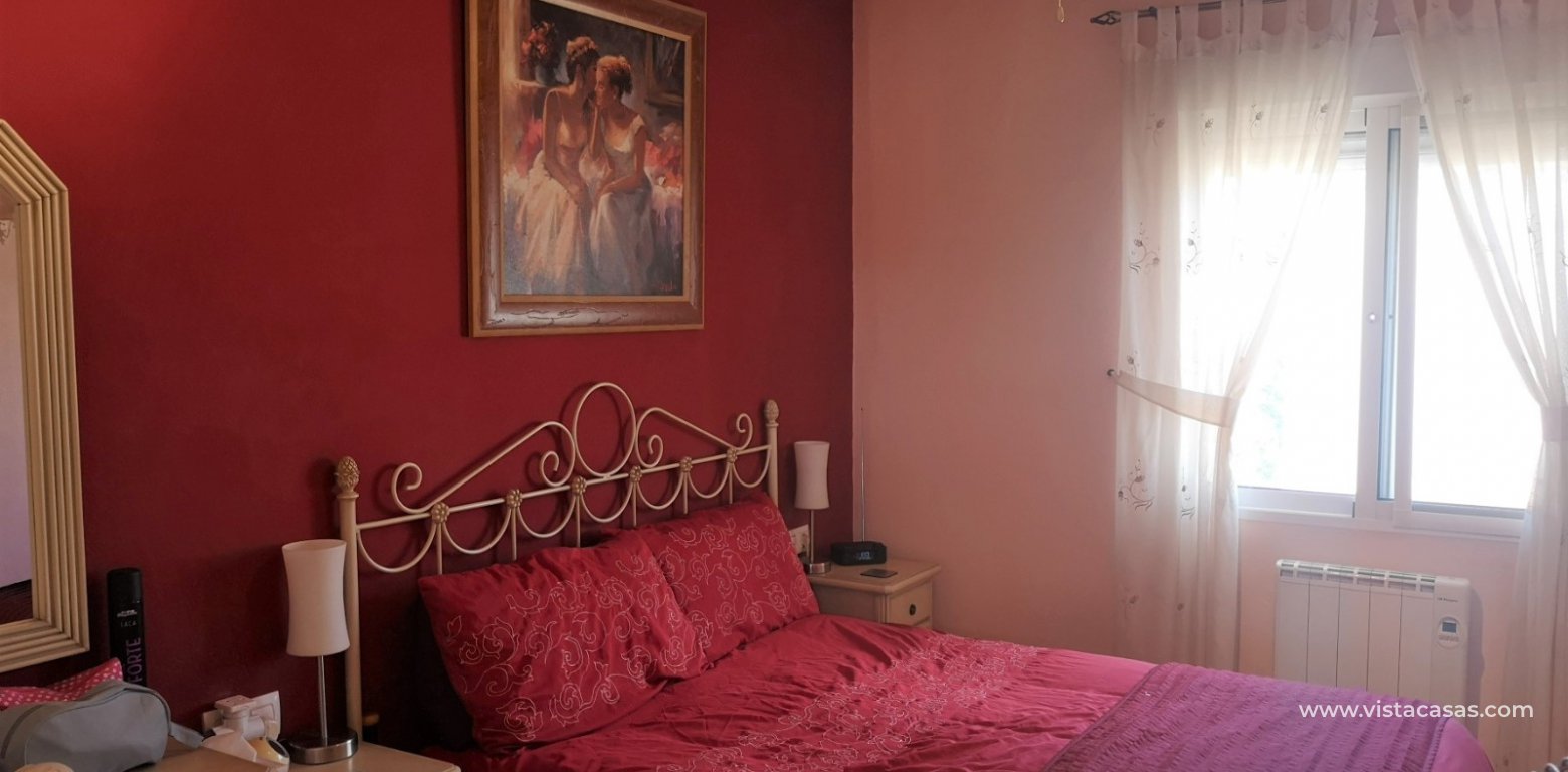 Townhouse for sale in Villamartin bedroom