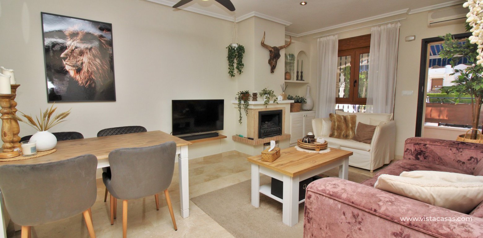 Ground floor apartment overlooking the pool for sale Pau 8 Villamartin lounge 3