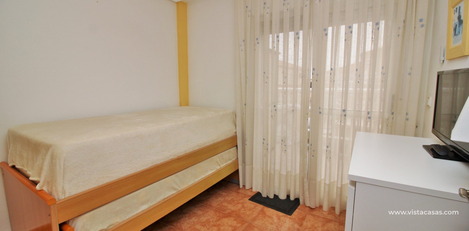 South facing townhouse for sale Torregolf II Cabo Roig twin bedroom