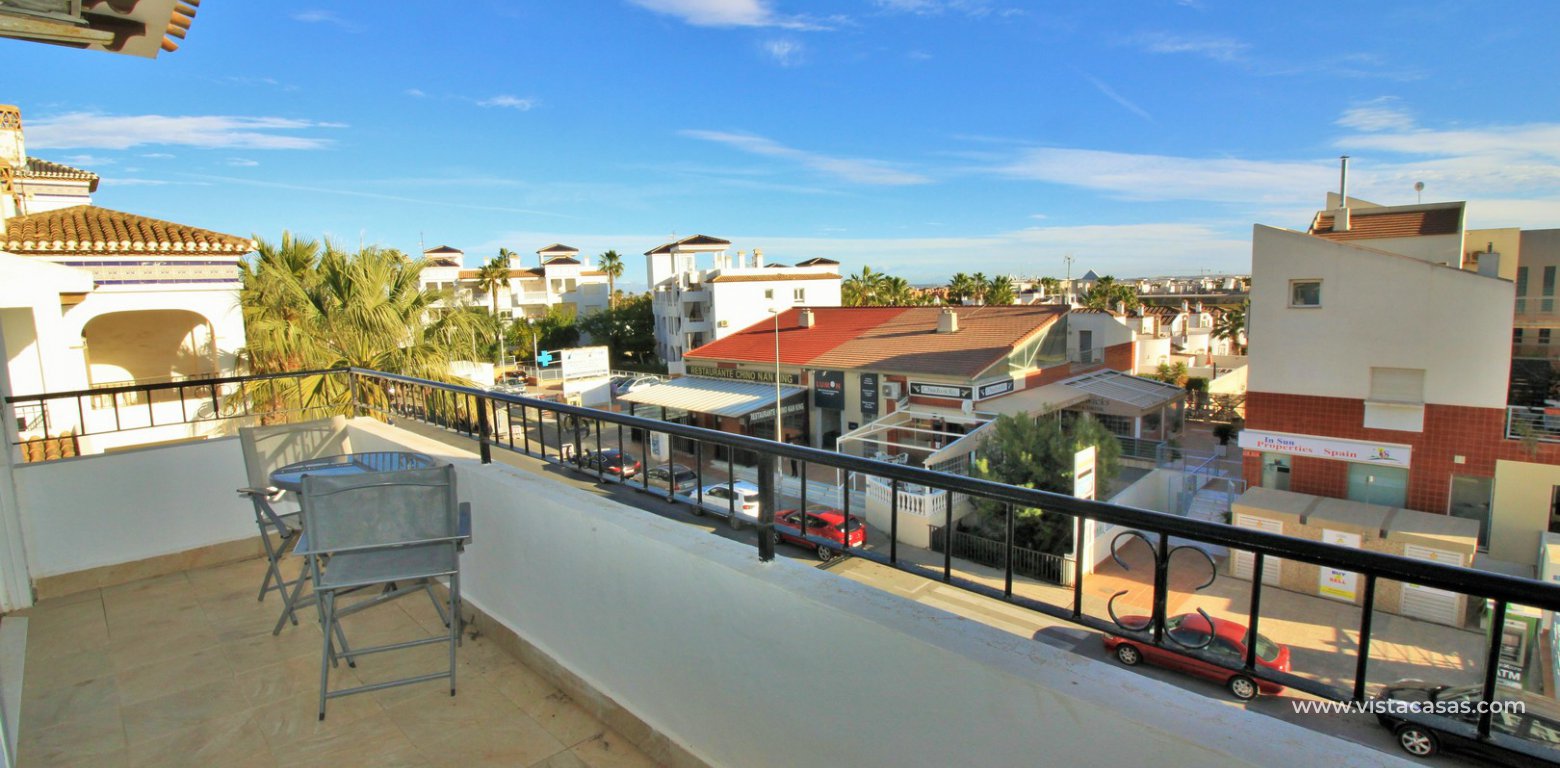 Renovated Plaza apartment for sale Villamartin balcony