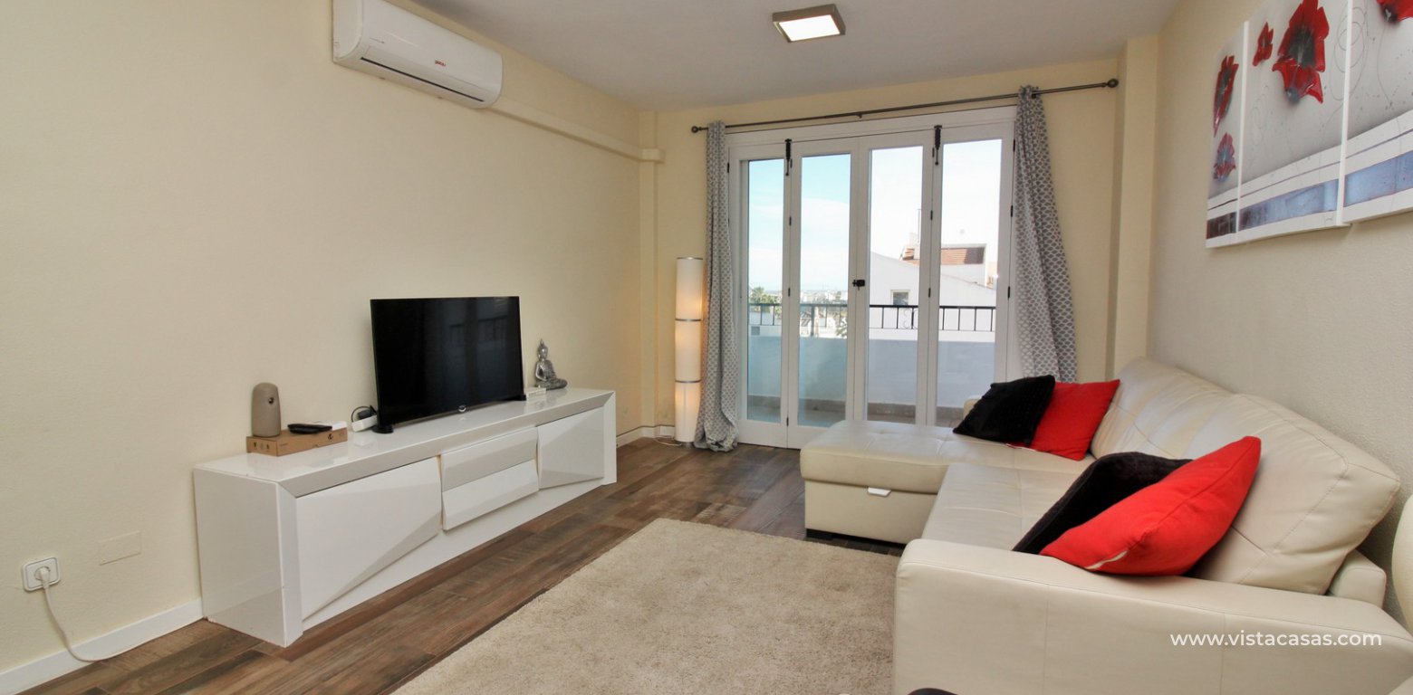 Renovated Plaza apartment for sale Villamartin lounge 4