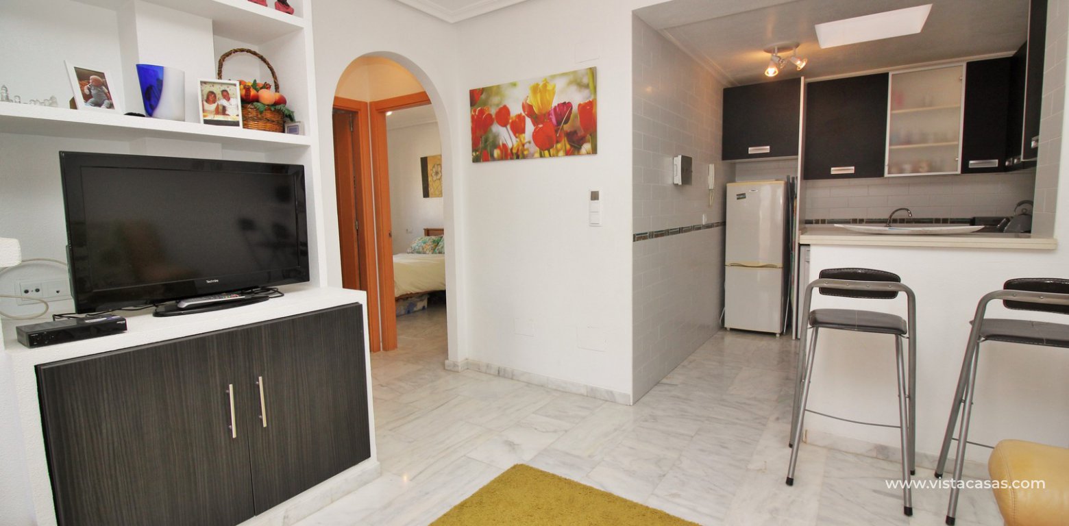 Jumilla style bungalow for sale in La Cañada San Miguel de Salinas living area