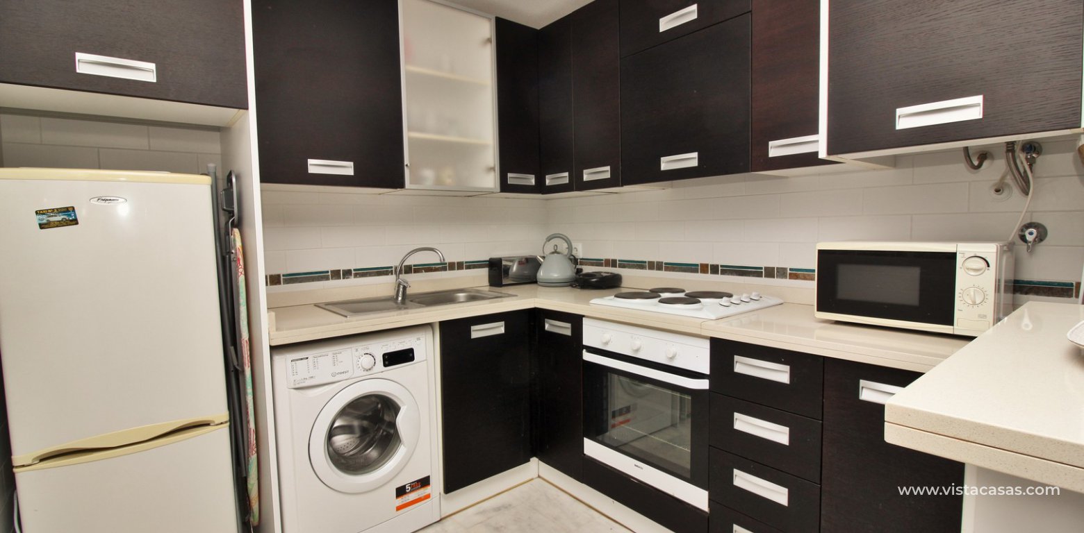 Jumilla style bungalow for sale in La Cañada San Miguel de Salinas kitchen 2