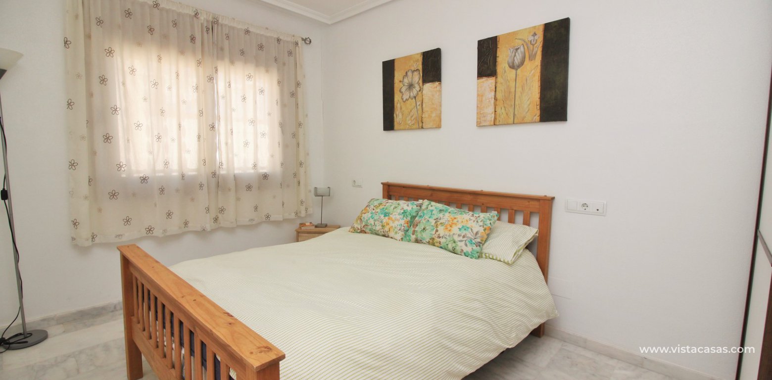 Jumilla style bungalow for sale in La Cañada San Miguel de Salinas master bedroom
