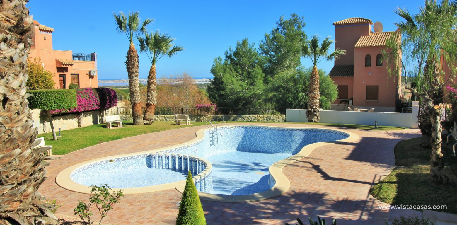 Jumilla style bungalow for sale in La Cañada San Miguel de Salinas communal pool