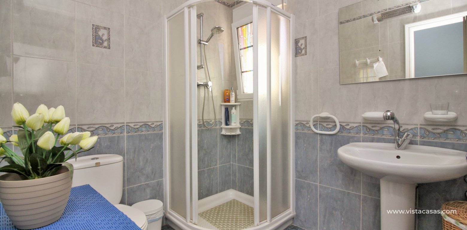 Detached 6 bedroom villa separate annex Villamartin annex 1 bathroom 2