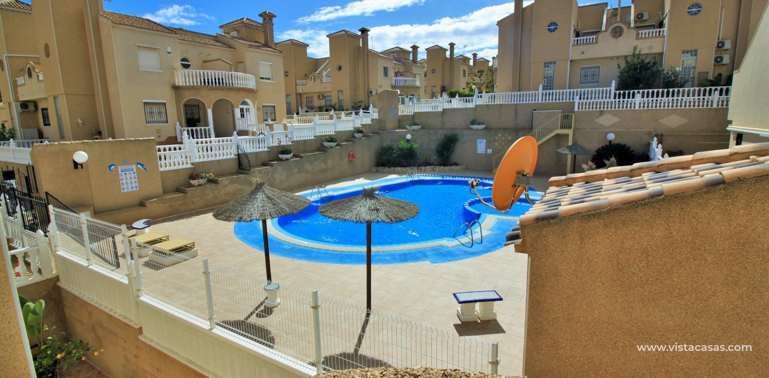 3 bedroom Zodiaco quad for sale Villamartin balcony pool view