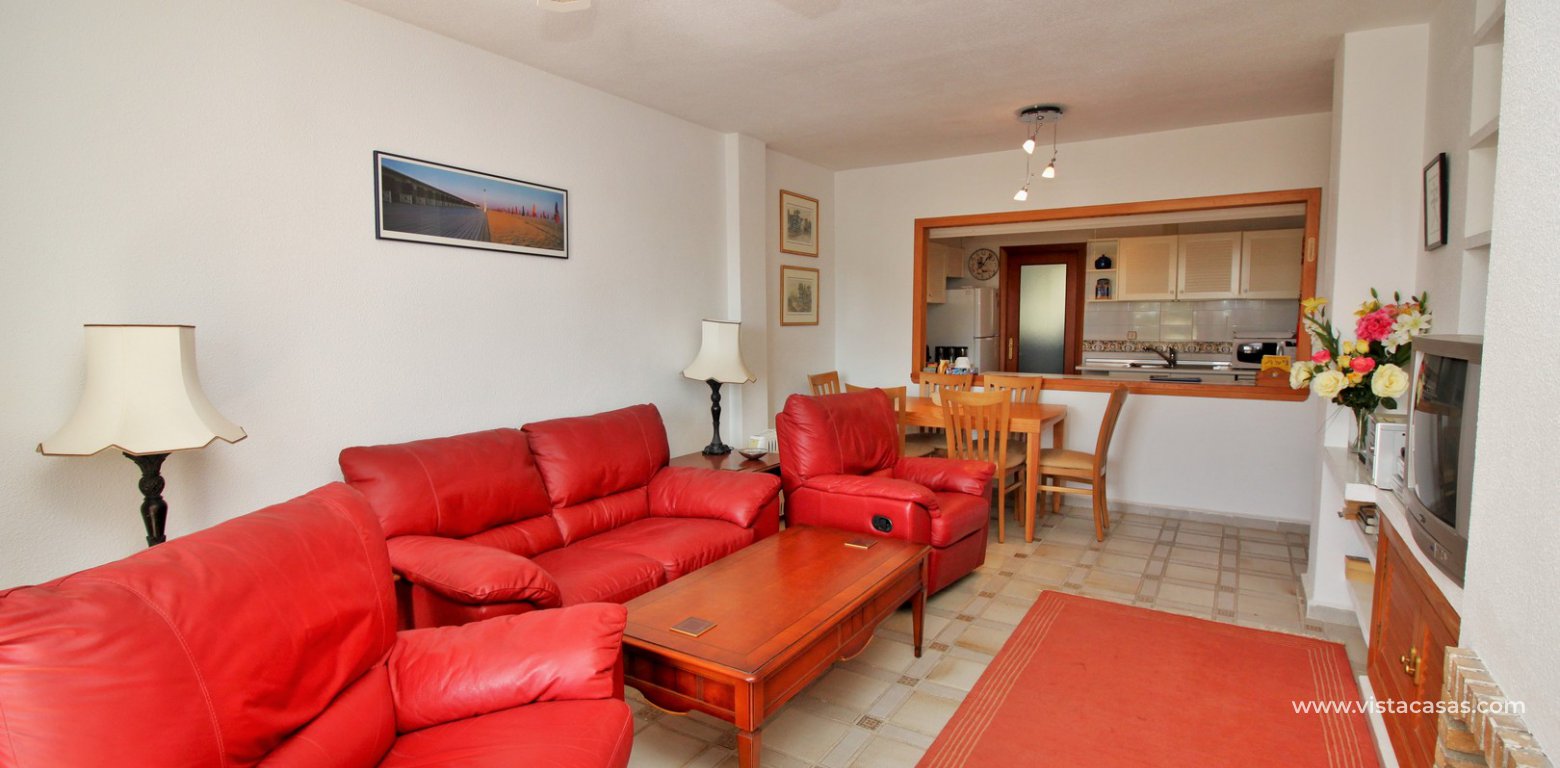 Apartment for sale overlooking the Villamartin golf course lounge