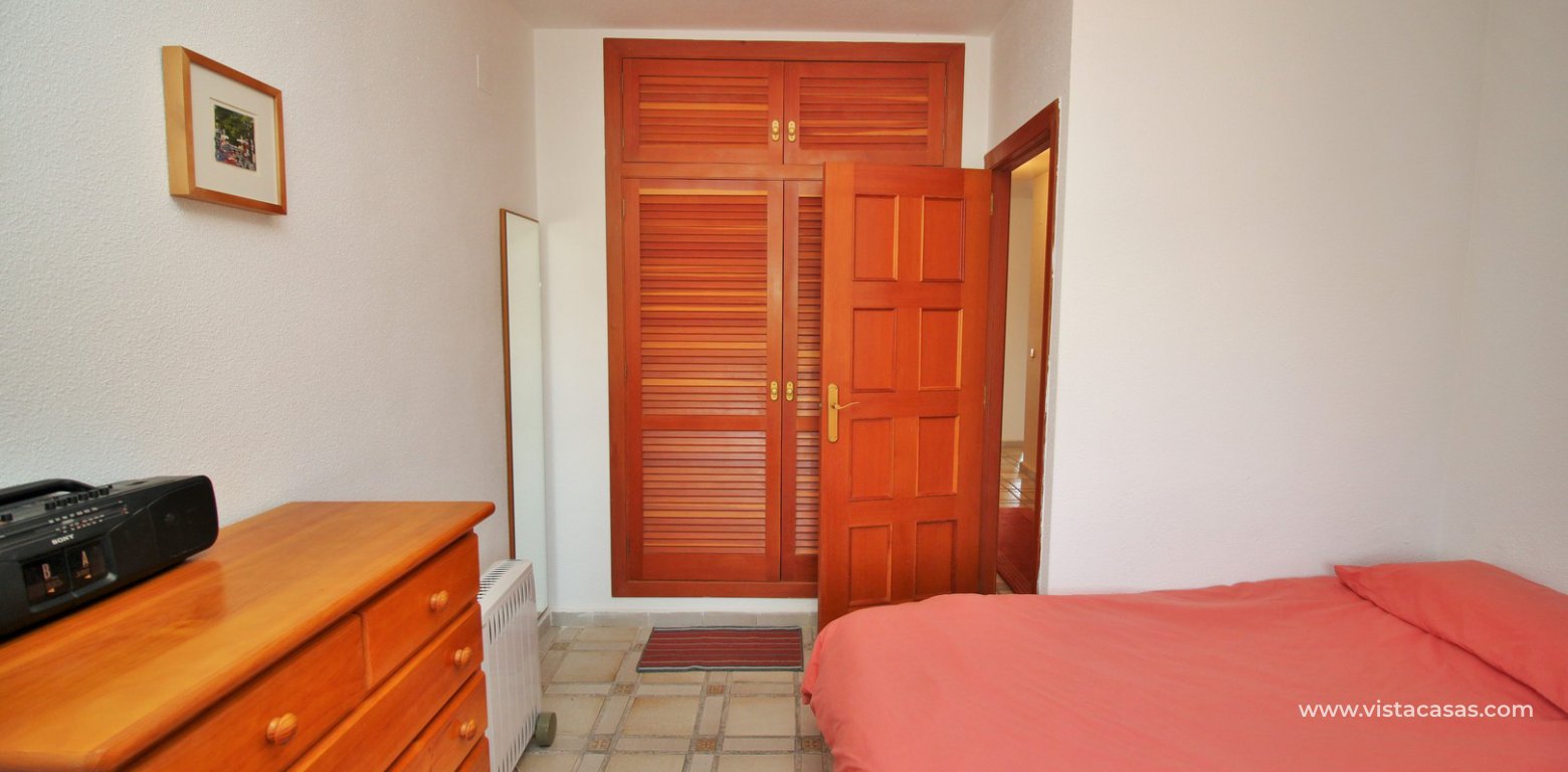 Apartment for sale overlooking the Villamartin golf course twin bedroom fitted wardrobes