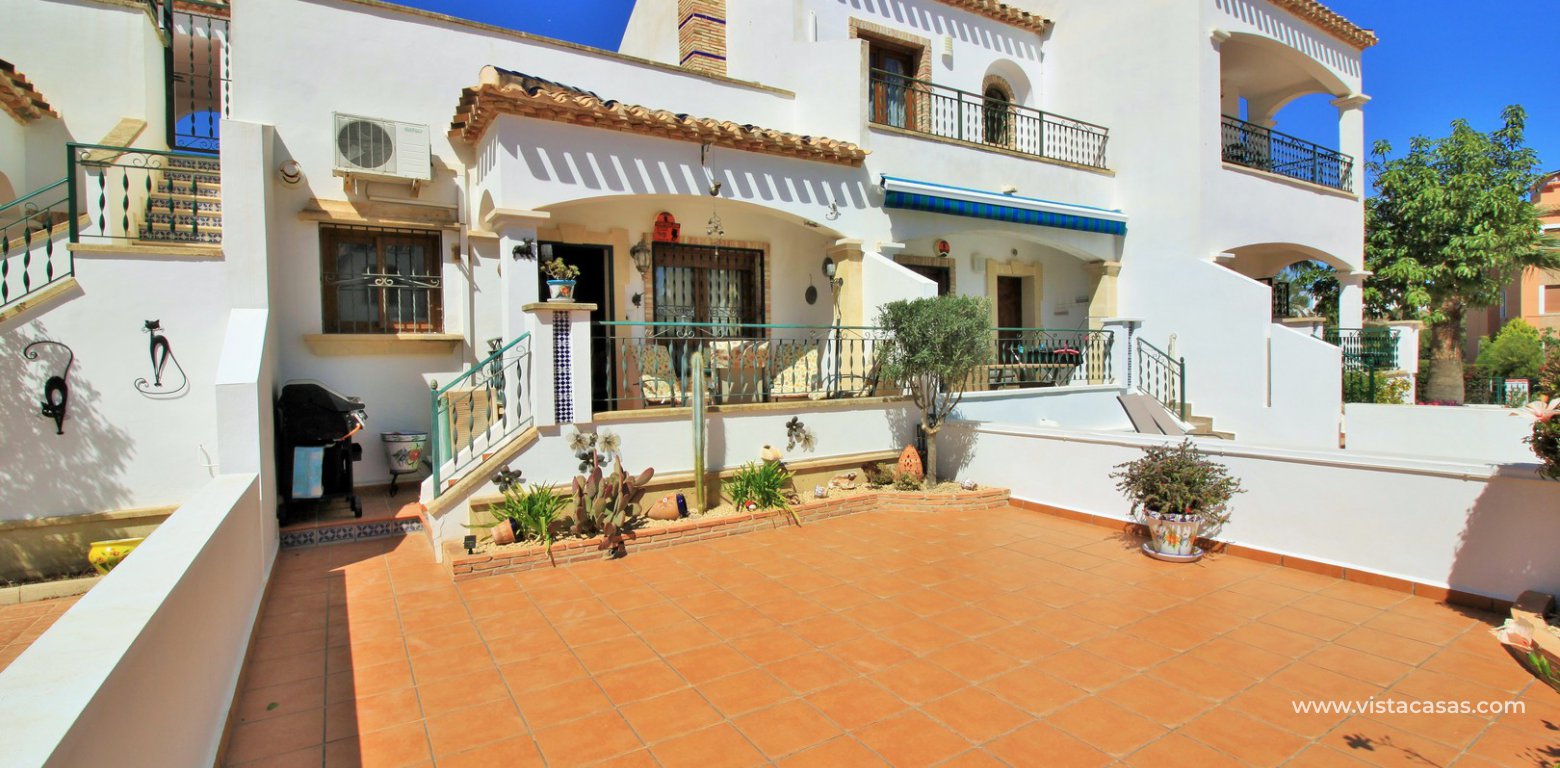 Buhardilla townhouse overlooking the pool for sale in Villamartin Pau 8 front