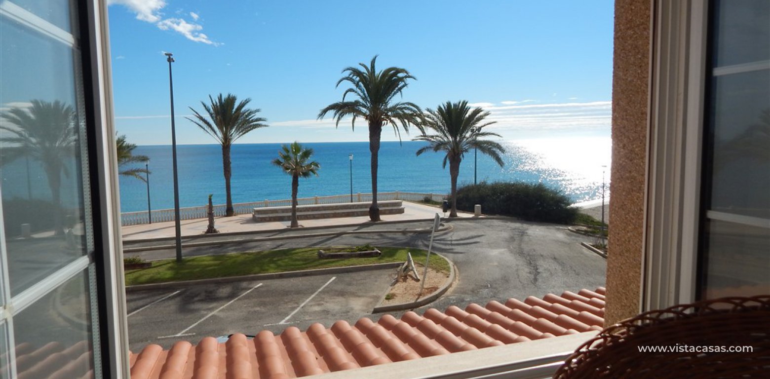 Frontline Sea property for sale in Torre de la Horadada sea views 3