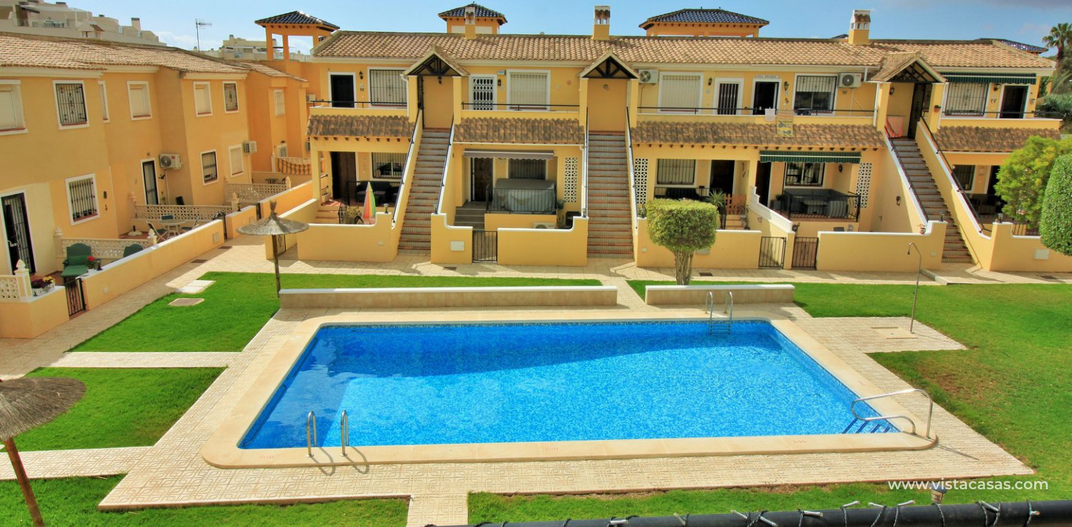Apartment for sale in Lomas del Golf Villamartin pool view