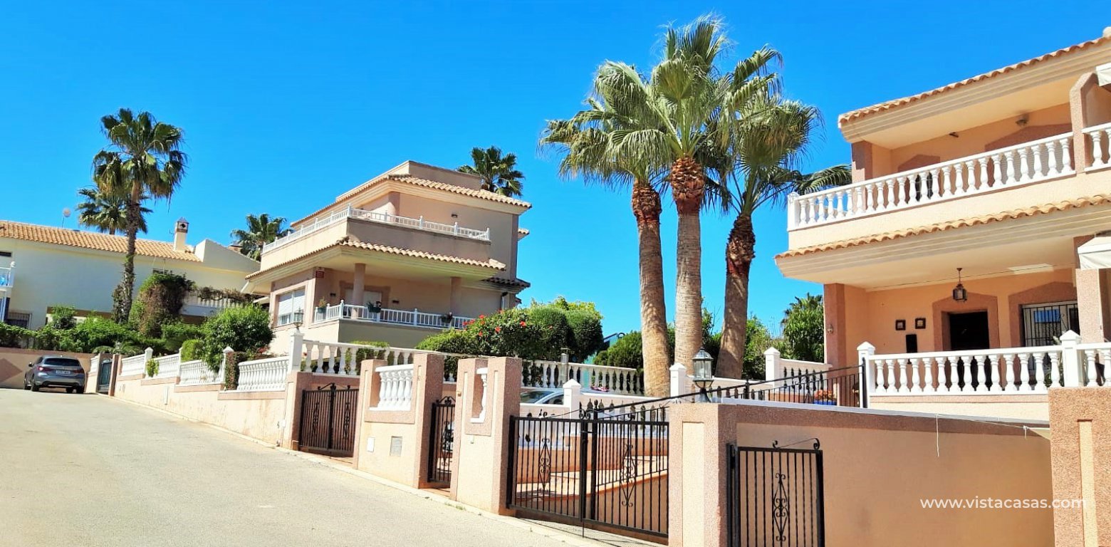 Sale - Villa - Los Balcones