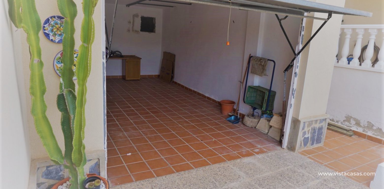 Property for sale in Villamartin garage