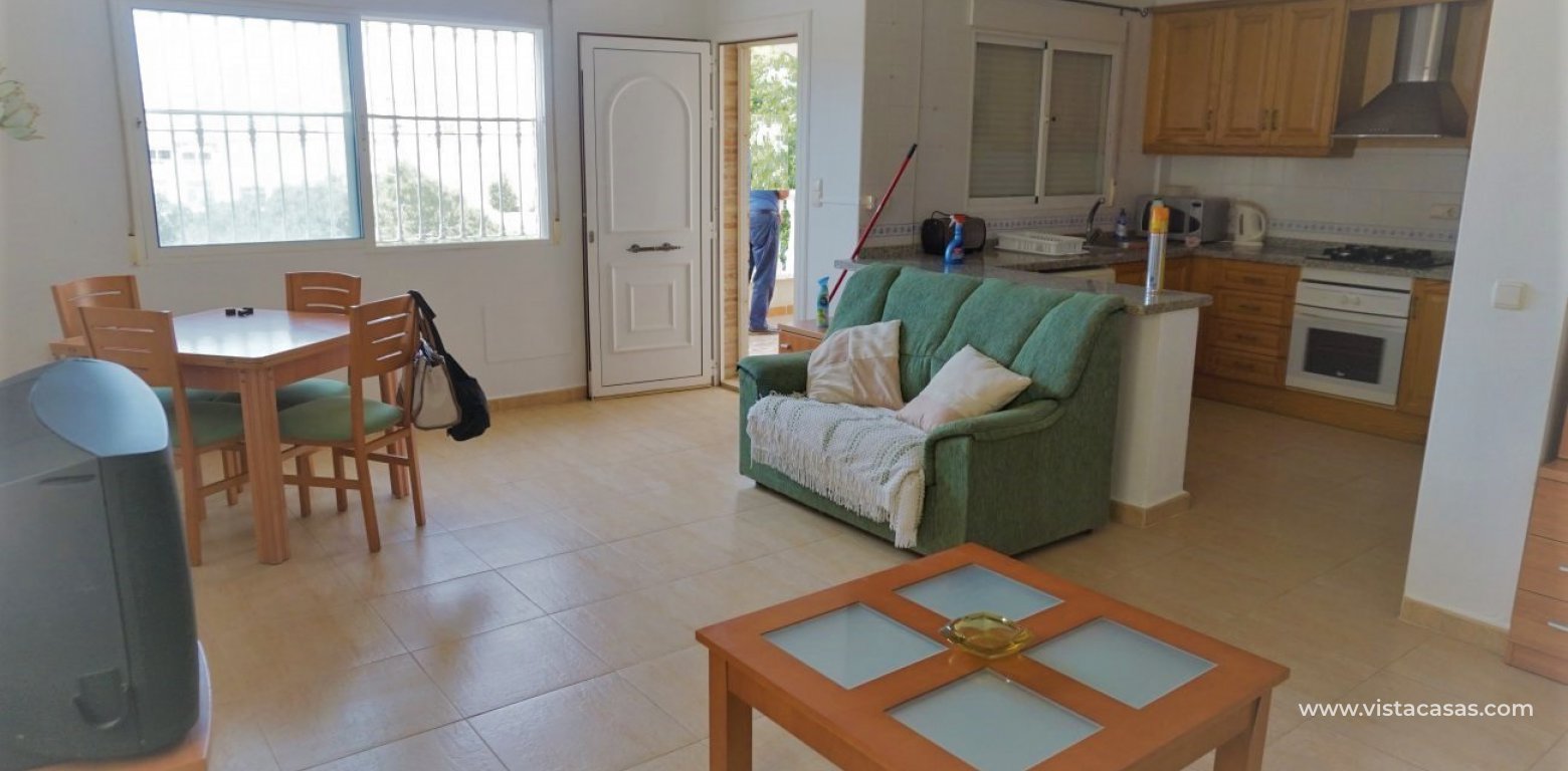 Property for sale in Villamartin living room