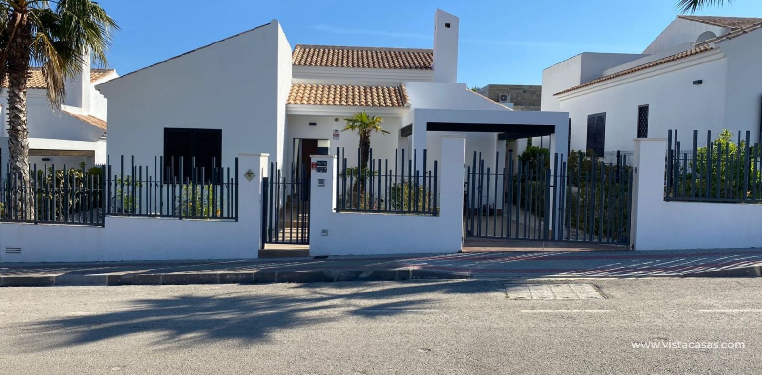 Sale - Villa - Algorfa - La Finca Golf Resort