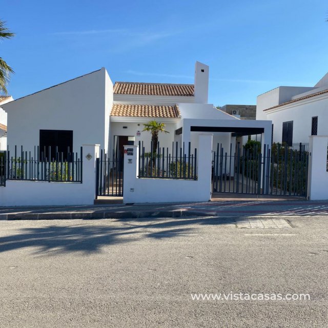 Villa - Resale - Algorfa - La Finca Golf Resort