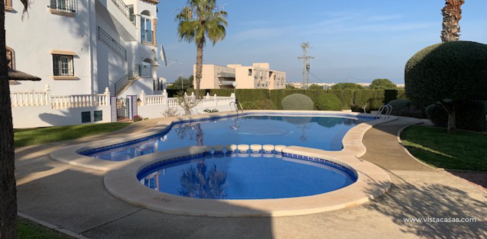 Apartment for sale in Las Violetas swimming pool 1