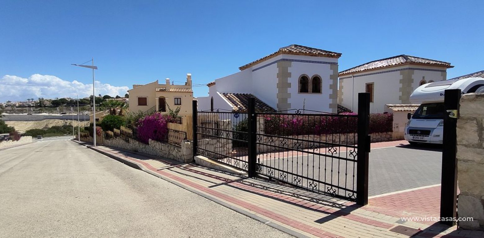 Sale - Villa - Algorfa - La Finca Golf Resort