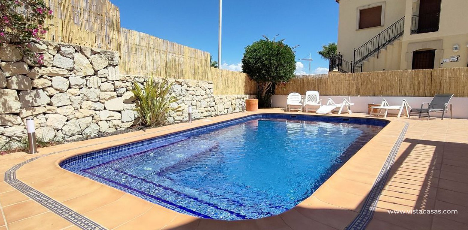 Sale - Villa - Algorfa - La Finca Golf Resort