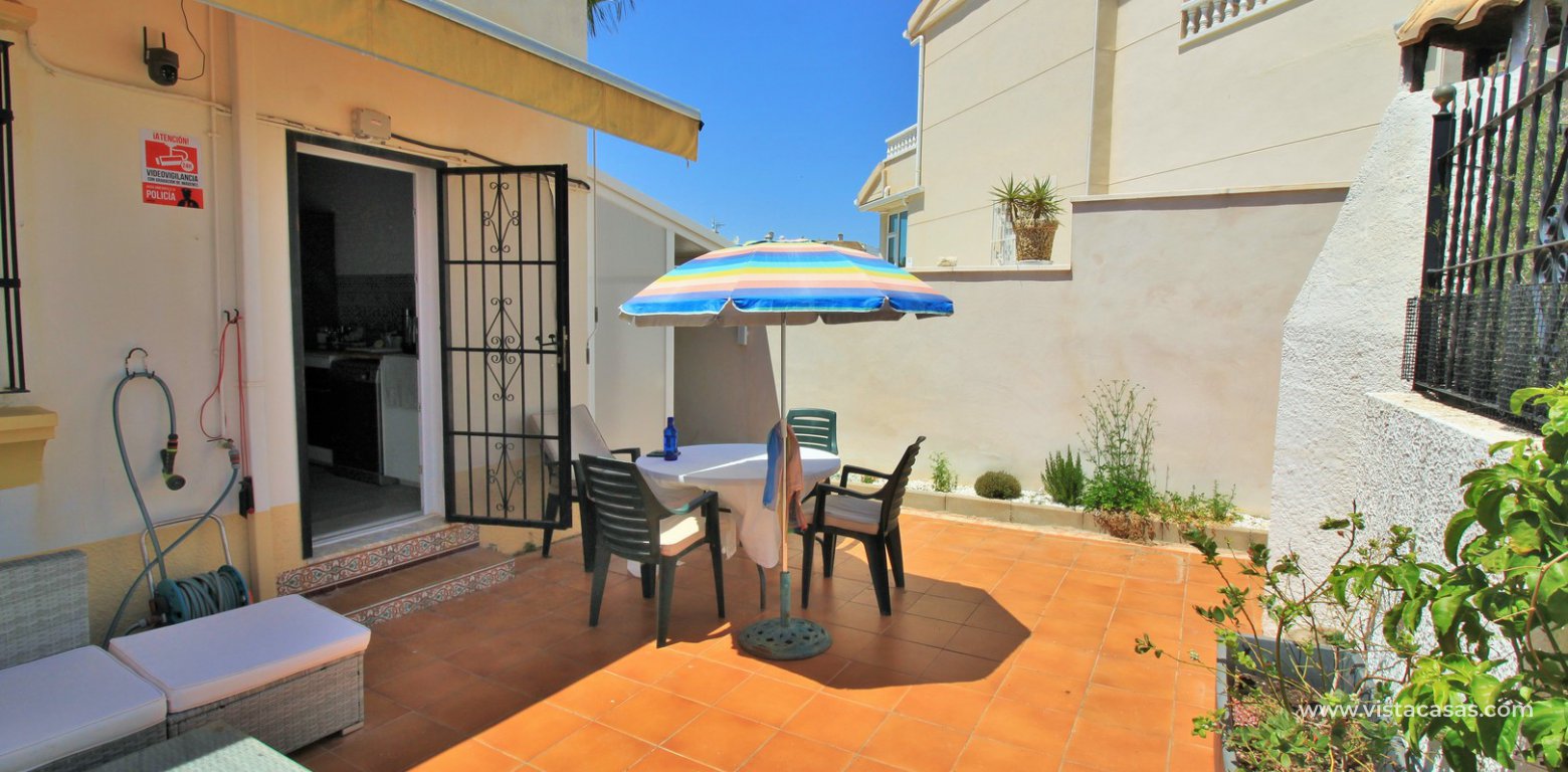 Renovated villa for sale in El Mirador Villamartin back terrace