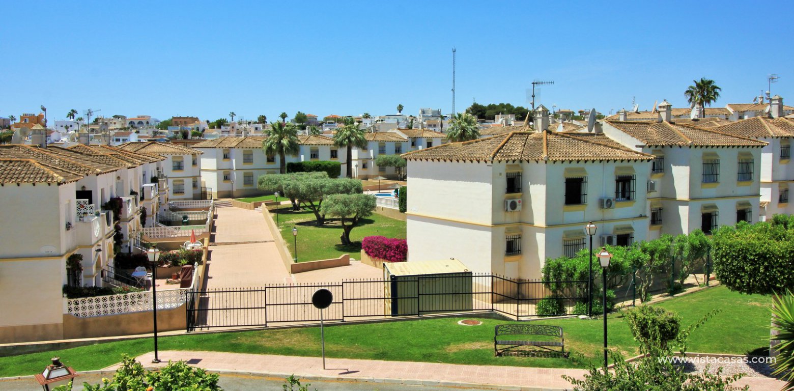 Renovated villa for sale in El Mirador Villamartin views of garden