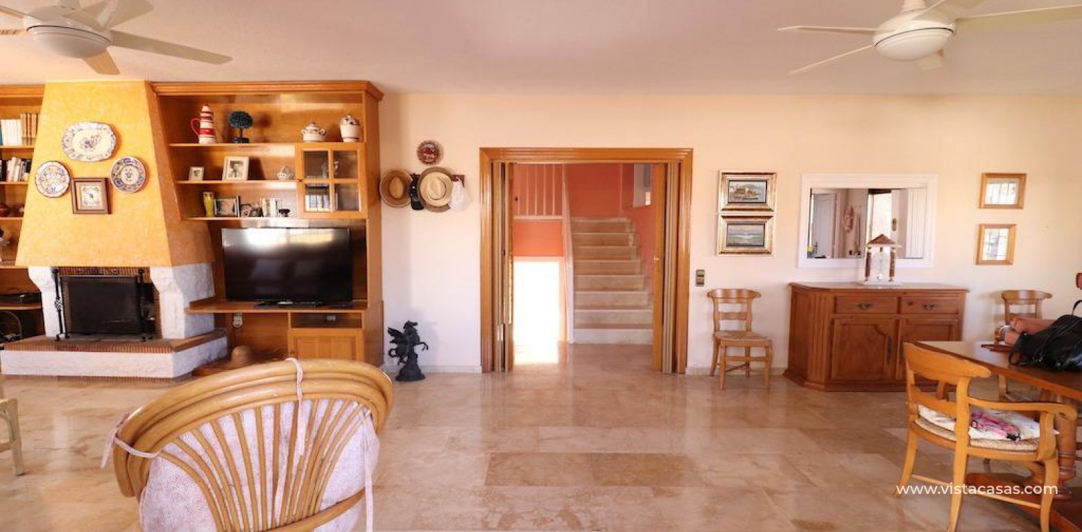 Resale - Villa - Cabo Roig