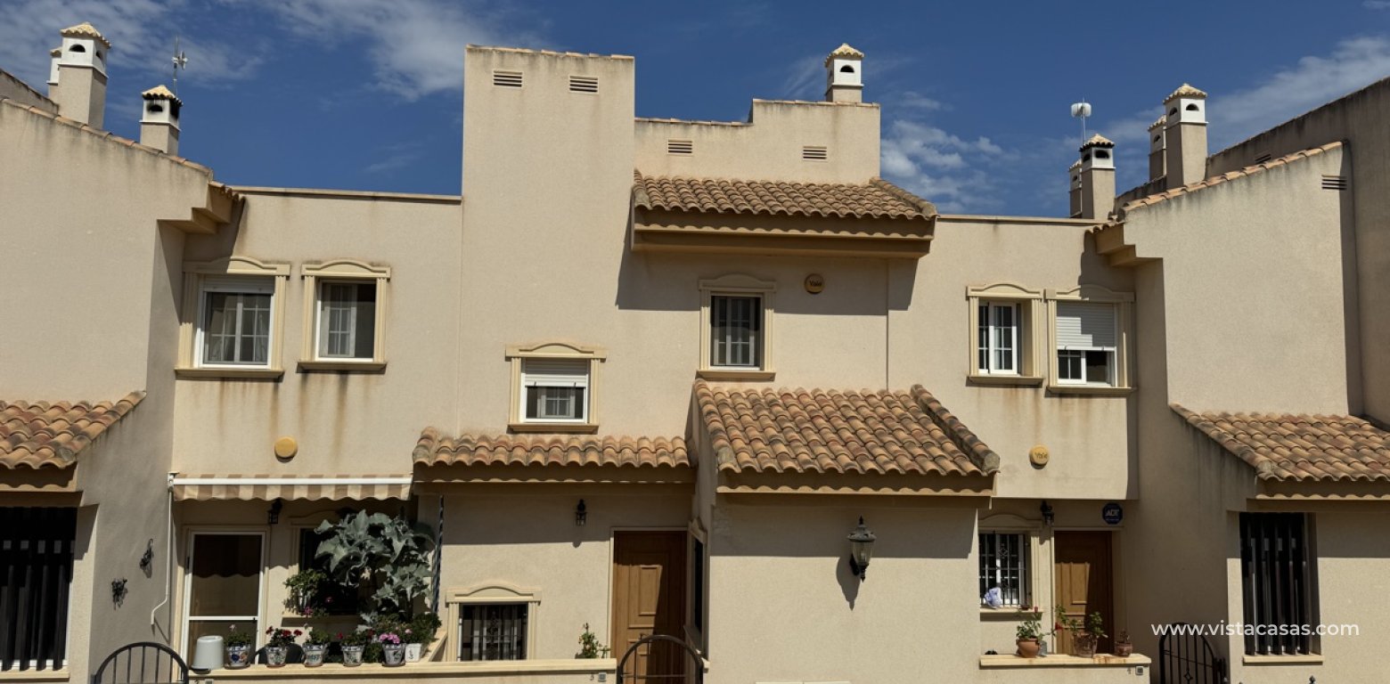 Venta - Townhouse - San Miguel de Salinas