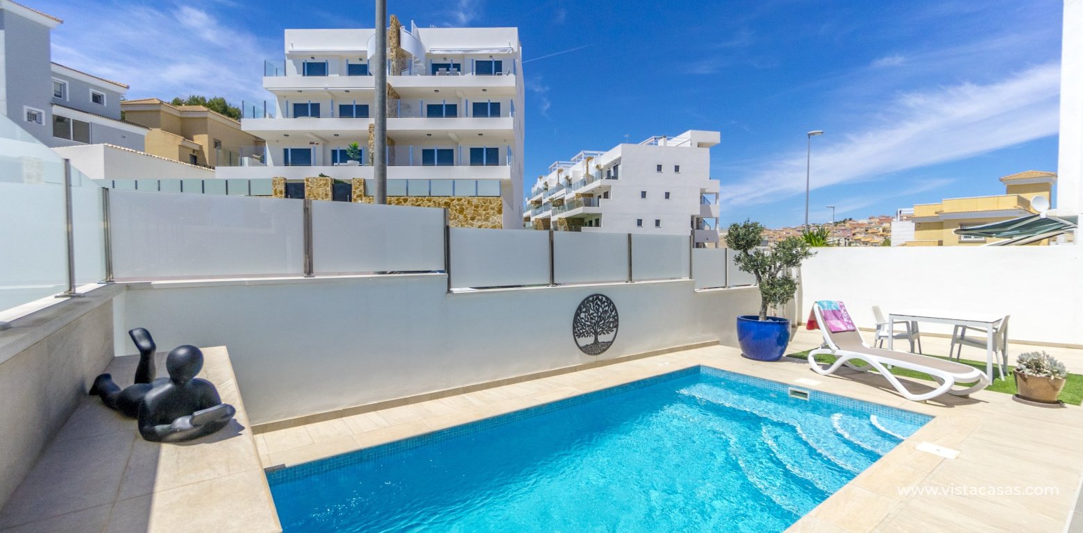 Resale - Villa - Villamartin