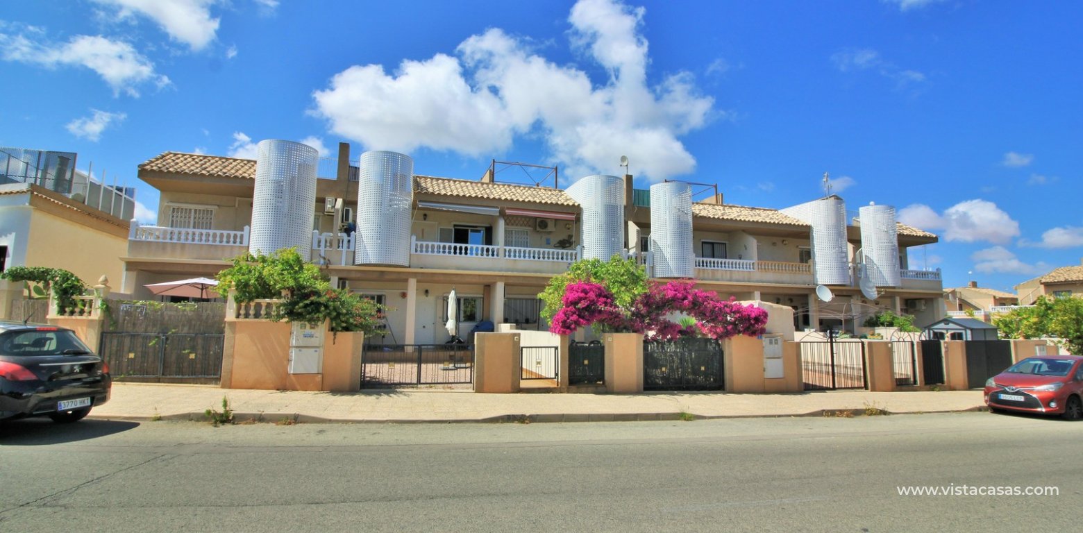 Top floor apartment for sale Torregolf IV Villamartin Pau 8 exterior